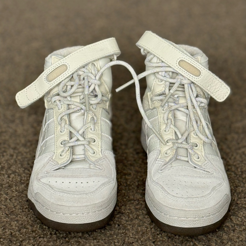 Adidas Ivy Park x Forum High-Top Sneakers - Cream